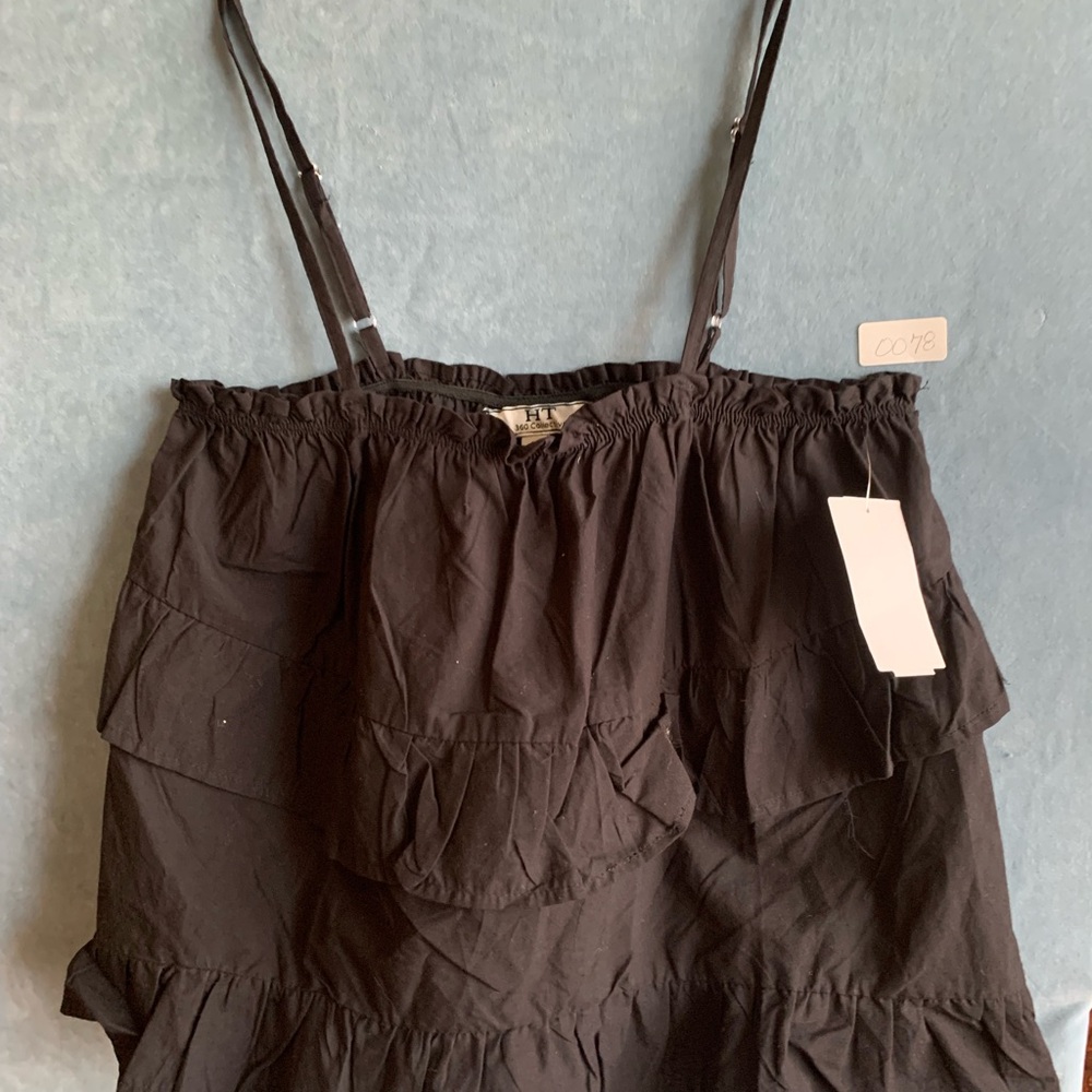 HT 360 Collectible Black Women's Top layer‎ ruffle crop. Size S